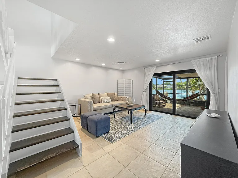 5246 Jog Ln — Photo 7
