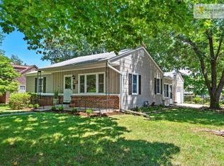 6347 Marty St, Overland Park, KS 66202