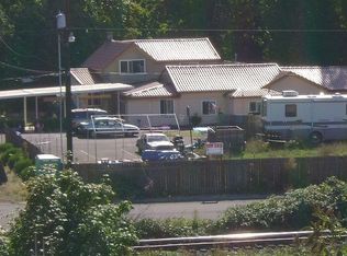 260 Evergreen Ln, Gladstone, OR 97027