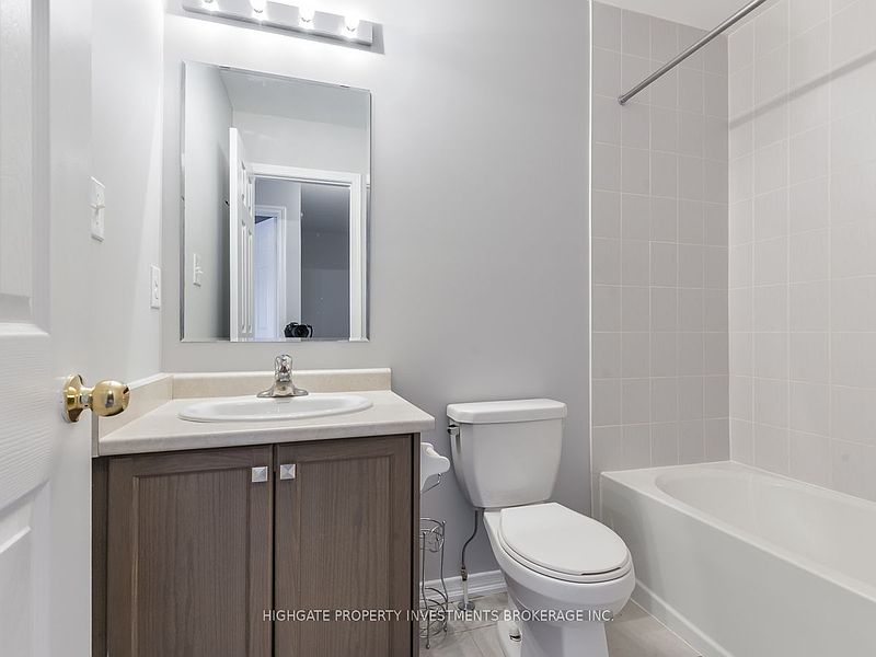 Ajax Townhouse for rent - 3 Bedrooms — photo 21