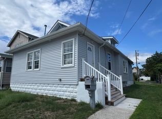 18 W Lindley Ave, Pleasantville, NJ 08232