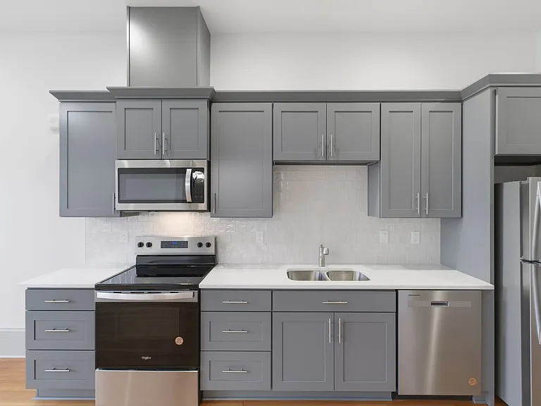 455 Court St NE #204 — Photo 4