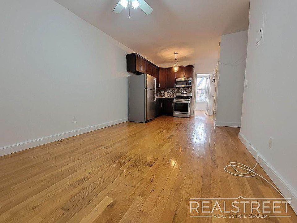 1st image of 272 Sumpter St #1