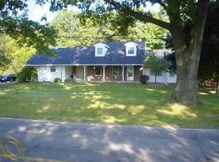 7030 Seymour Rd, Jackson, MI 49201