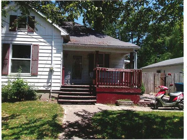 310 W Kavanaugh St, Pocahontas, IL 62275