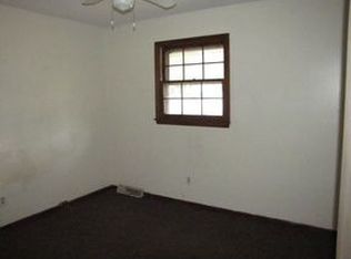 111 Loblolly Dr, Wellford, SC 29385