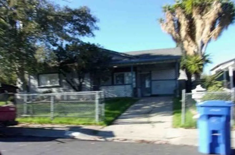 45 Wharf Dr photo 1