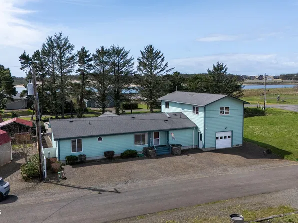 35630 Cindy Ln, Pacific City, OR 97135