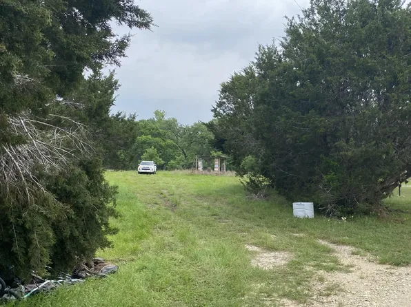 175 W Bear Creek Rd, Liberty Hill, TX 78642