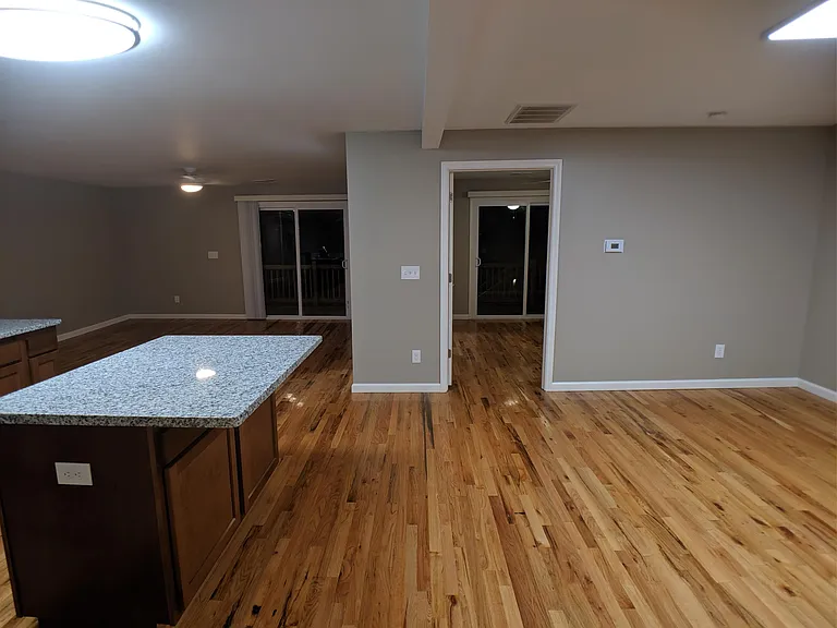 2435 S Dixie Dr — Photo 43