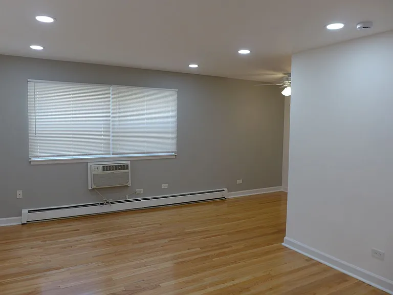 Winthrop Suites Apartments — Photo 29