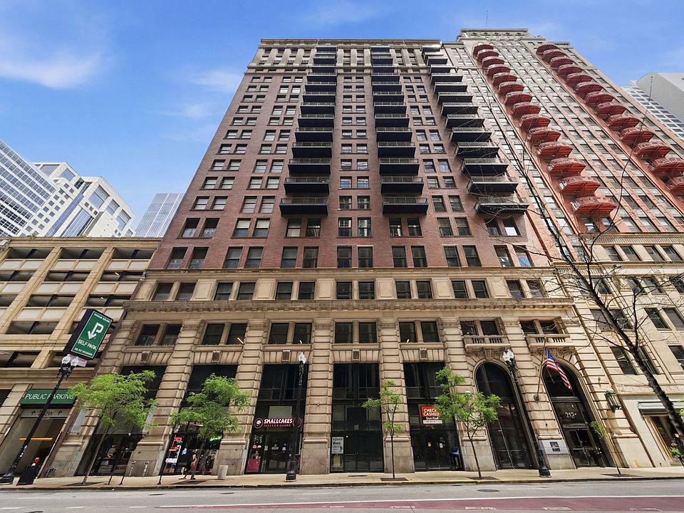 1st image of 212 W Washington St APT 1707
