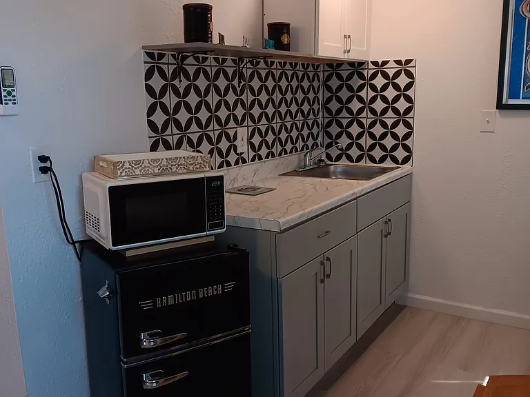 3716 Cedarwood Dr — Photo 1