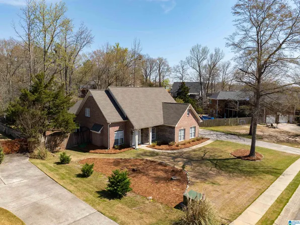 304 Wynlake Cir, Alabaster, AL 35007