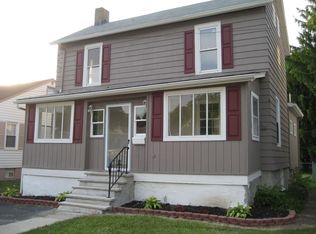 15 Monroe St, Washington, NJ 07882