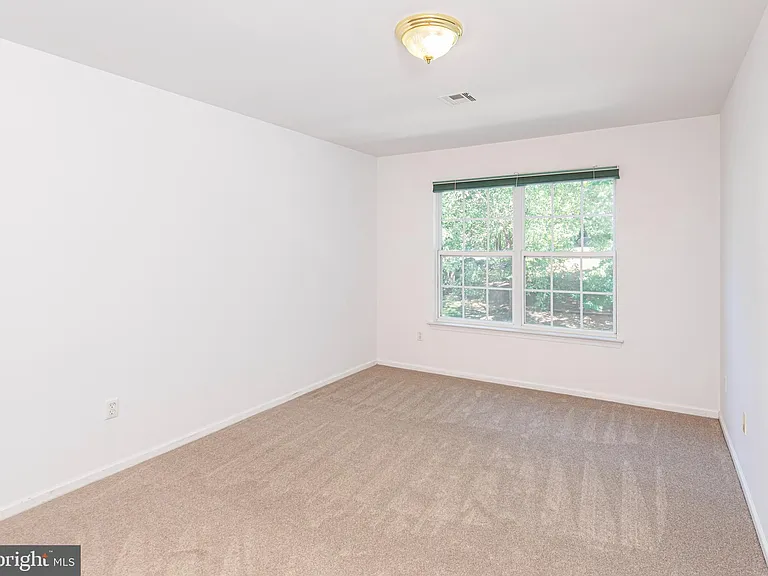 50 Grant Way — Photo 15