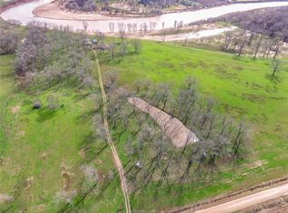 48077 Austin Branch Rd, Hempstead, TX 77445