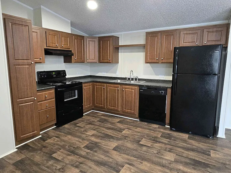 709 N Collins Fwy #129 — Photo 10