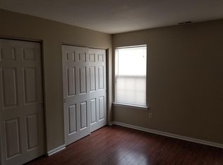 808 Woodbridge Comns Way, Iselin, NJ 08830