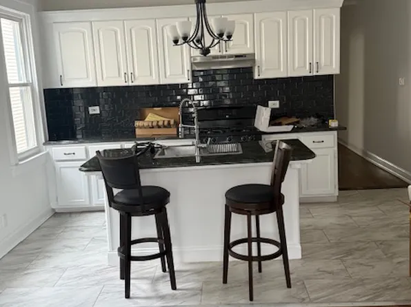 202 S Stiles St APT 1L, Linden, NJ 07036