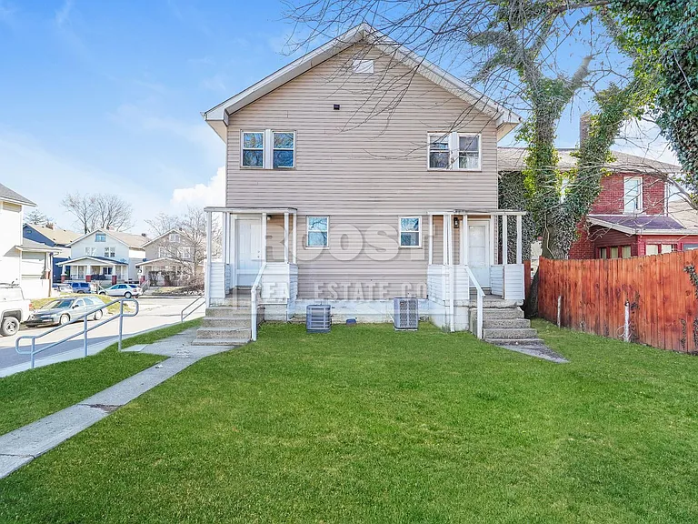 1239 S Champion Ave — Photo 10
