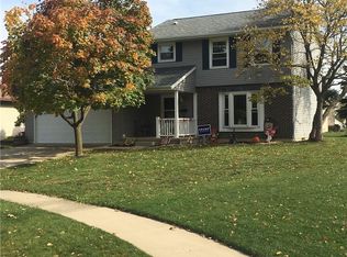1202 Oakview Dr, Saint Marys, OH 45885