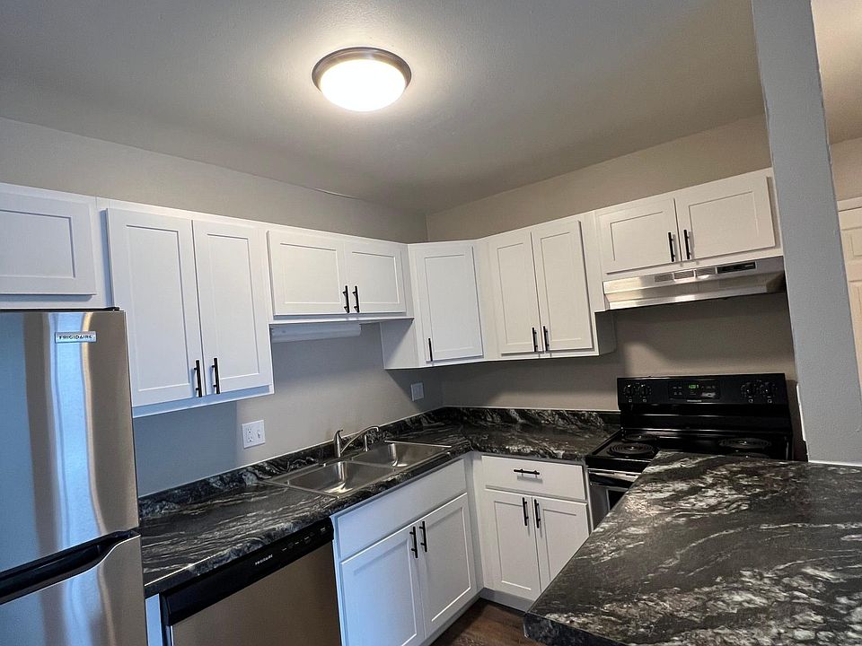 620 W Badger Rd Madison, WI, 53713 Apartments for Rent Zillow