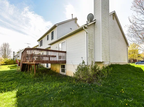 3212 Foxway Ct, Ann Arbor, MI 48105