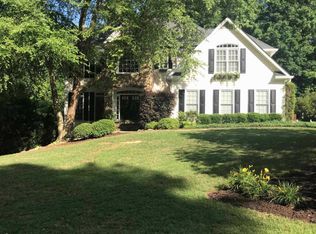 240 Lakemont Dr, Fayetteville, GA 30215