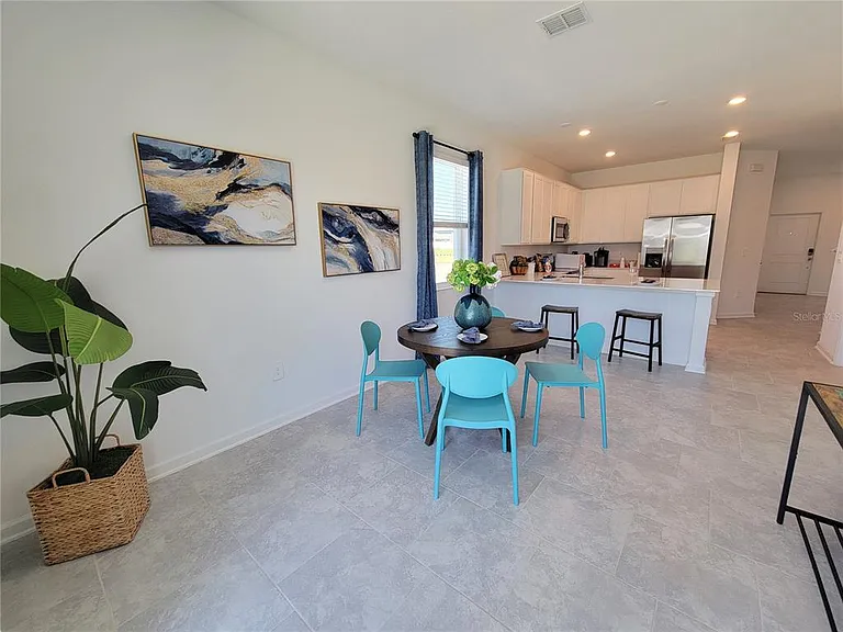 2881 Pierr St — Photo 8