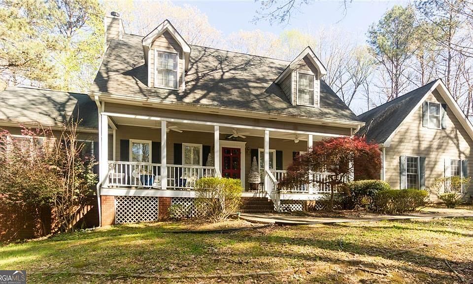 1st image of 2604 Old Pond Ln SW