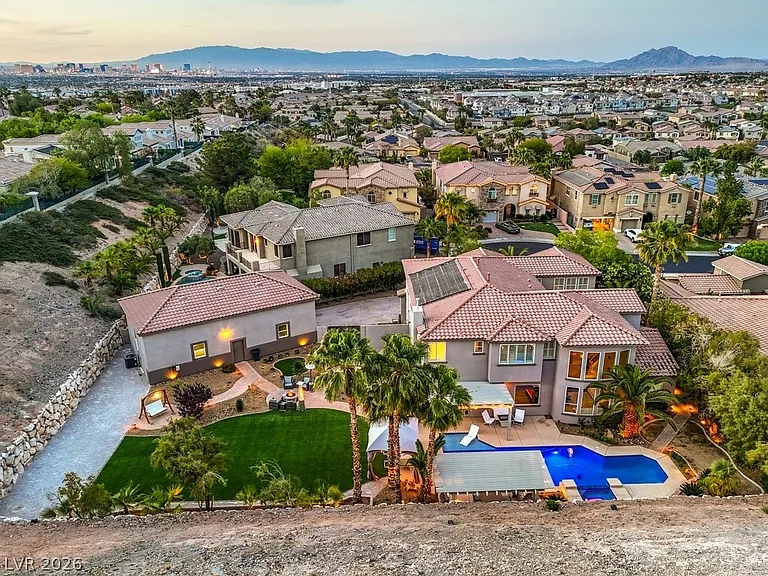2849 Soaring Peak Ave — Photo 60