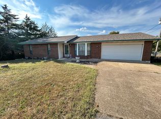 21755 Rudolph Dr, Waynesville, MO 65583