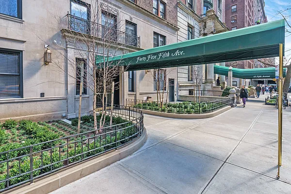 45 5th Avenue in Greenwich Village : Sales, Rentals, Floorplans ...