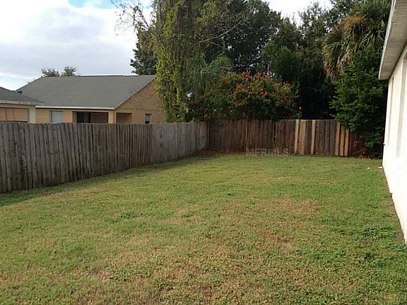 2nd image of 334 Bluff Pass Dr