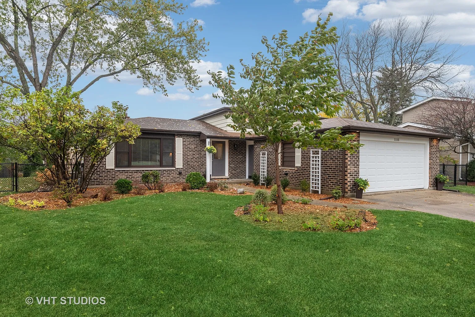 1115 Juniper Pkwy photo 1