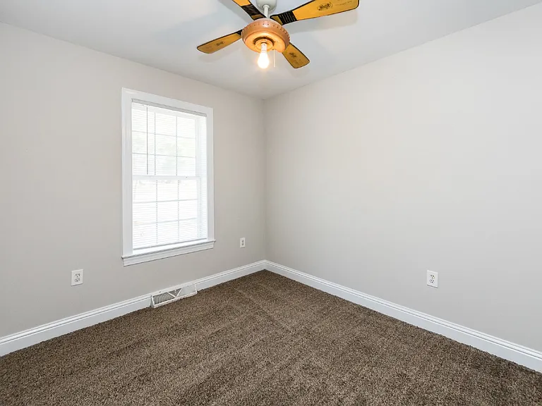 814 King Arthur Dr — Photo 28