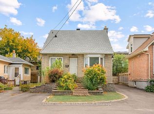 359 Dominion Ave #2, Ottawa, ON K2A2H1