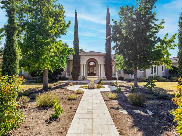26625 Ascension Dr, Los Altos Hills, CA 94022