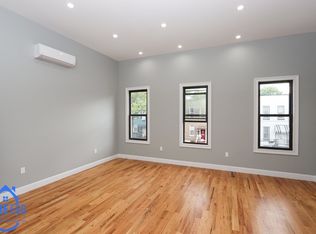 289 Hemlock St #2F, Brooklyn, NY 11208