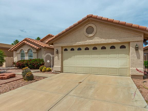 2nd image of 10536 E Cedar Waxwing Dr
