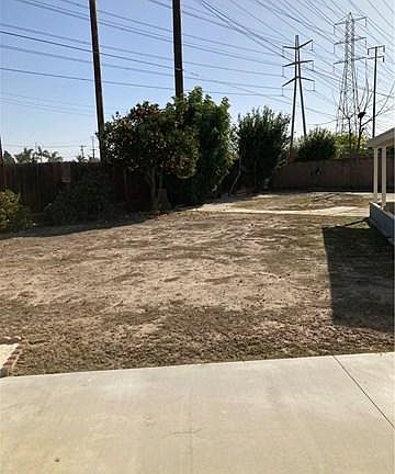 2nd image of 8658 Holly Way