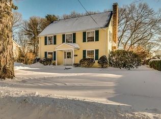 65 Fletcher Rd, Bedford, MA 01730