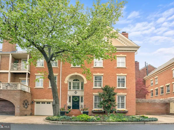 303 S Union St, Alexandria, VA 22314