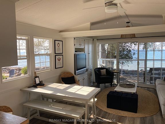 5th image of 83 Wyldewood Bch