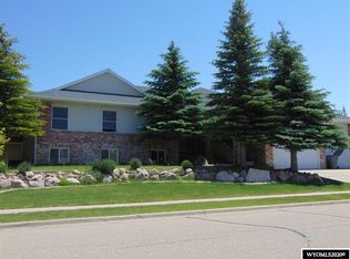 112 Hathaway Ave, Evanston, WY 82930
