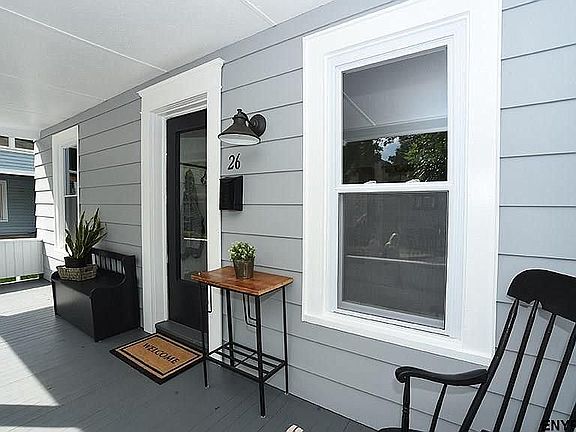 2nd image of 26 Mason St