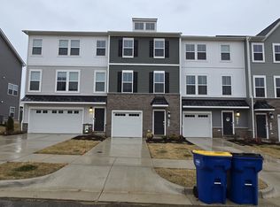 8753 Whitman Dr, Chesterfield, VA