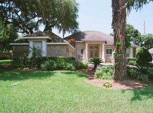 4902 Sylvan Oaks Dr, Valrico, FL 33596