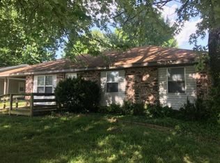 2430 S National Ave, Springfield, MO 65804